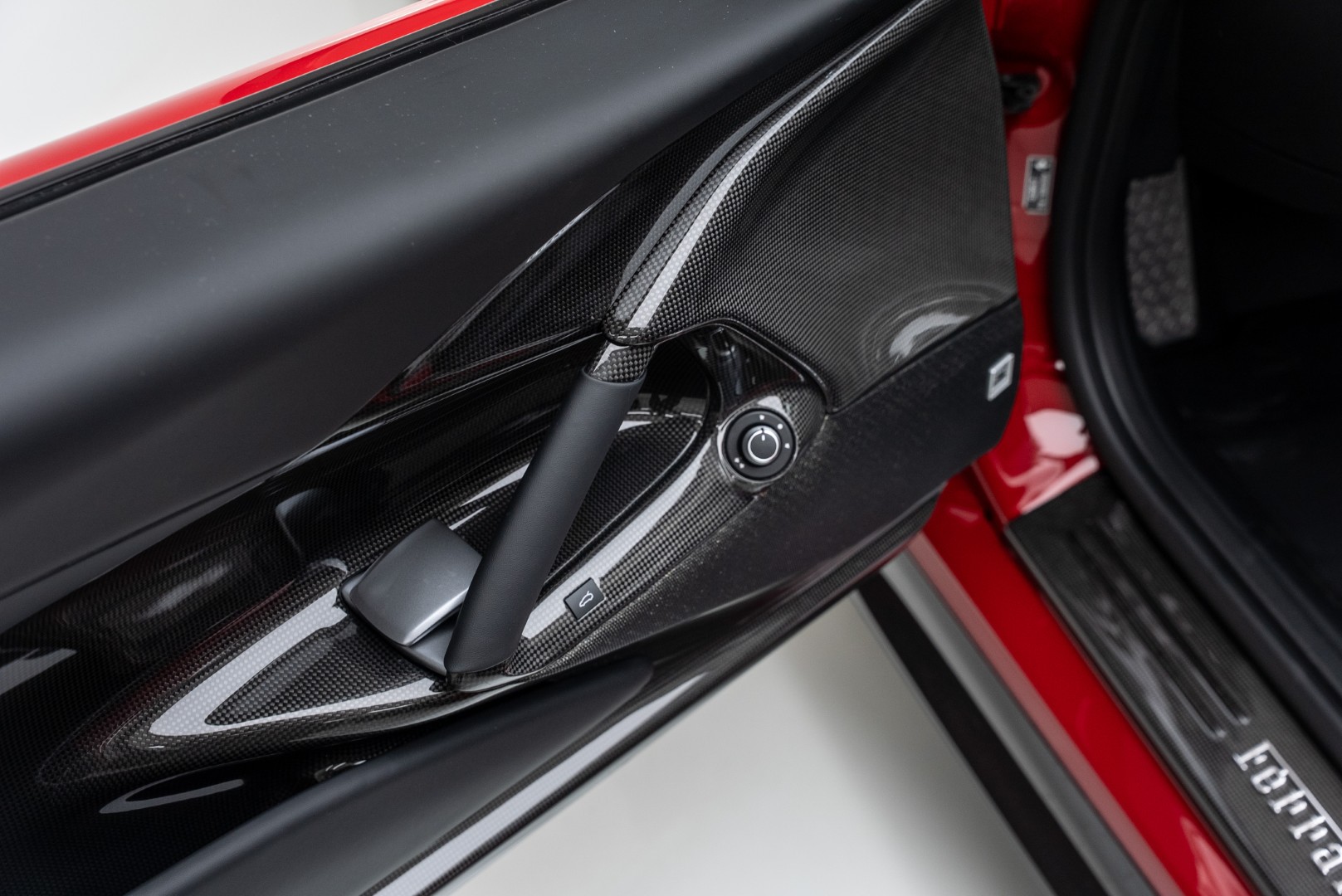 FERRARI 812 COMPETIZIONE APERTA